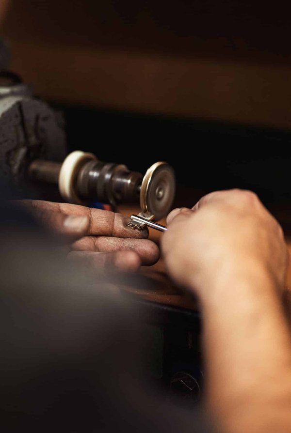 Assistance rapide et remplacement de serrures par des experts serruriers